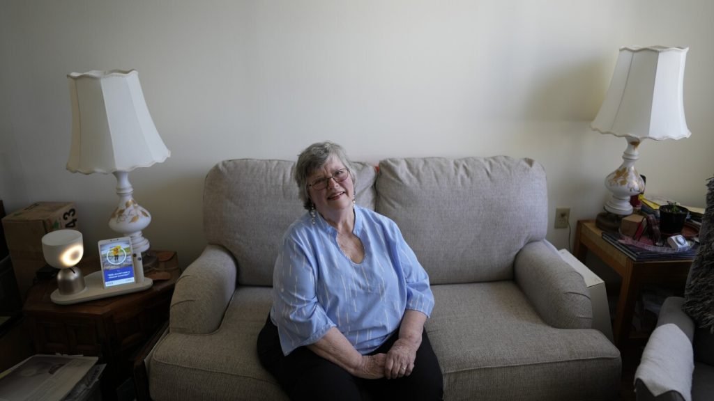 Catty Robot aide les seniors à lutter contre la solitude à travers la compagnie de l'IA