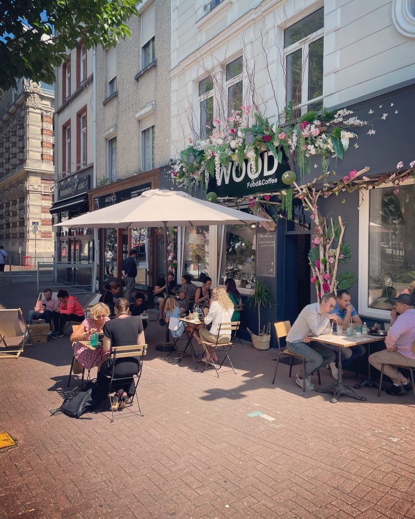 WOOD FOOD & COFFEE À LILLE, Restaurant (Numéro, adresse, horaires, avis)