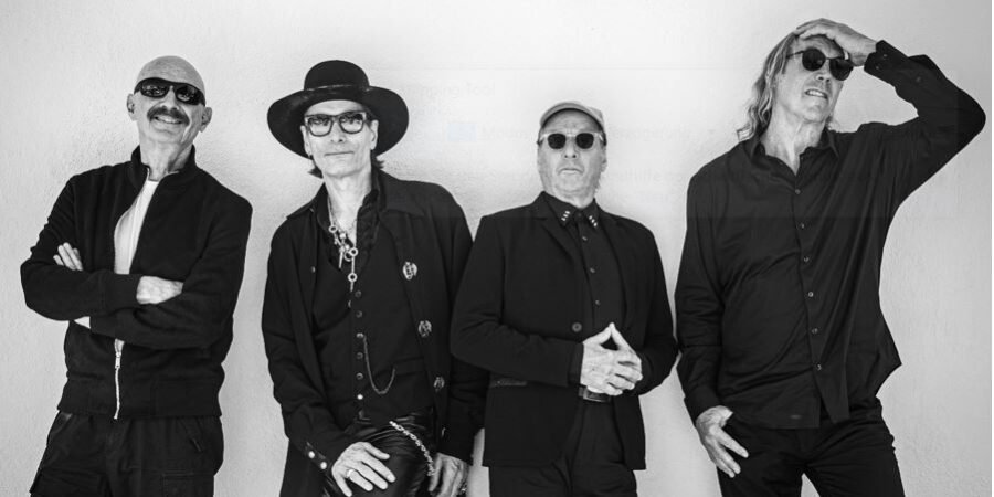 SuperGroup MIT Live Album • Metal.de