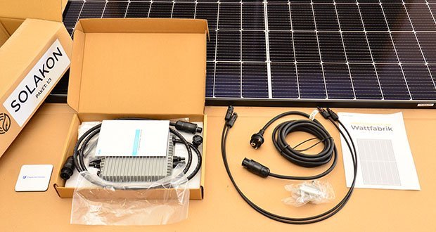 Solakon Balcony Power Plant 600W dans le test - Ensemble complet pour la prise