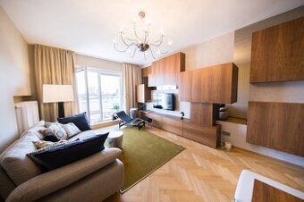 | 2 chambres uniques. Dans le prestigieux quartier de la vieille ville du Fr.Kráľ