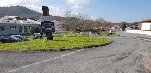 Holly Wood, Menuisier à Saint-Pée-sur-Nivelle | Téléphone, Adresse, Horaires, Avis