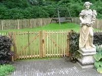 Woods Ambiance – spécialiste de la clôture en bois de châtaignier Woods Ambiance – spécialiste de la clôture en bois de châtaignier